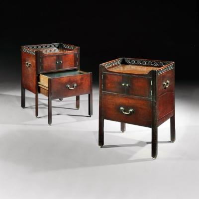 MASTERPIECE GEORGIAN CABINETS ENGLISH CIRCA 1760