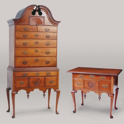 MATCHING QUEEN ANNE BONNET TOP HIGH CHEST AND DRESSING TABLE