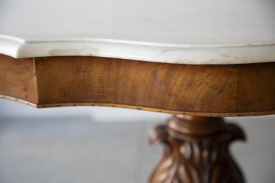 MID 19TH CENTURY OVAL FRENCH CENTRE TABLE
