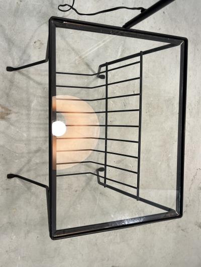 MID CENTURY BLACK IRON MODERNIST MAGAZINE RACK TABLE FLOOR LAMP