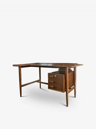 MID CENTURY DANISH BOOMERANG DESK IN TEAK