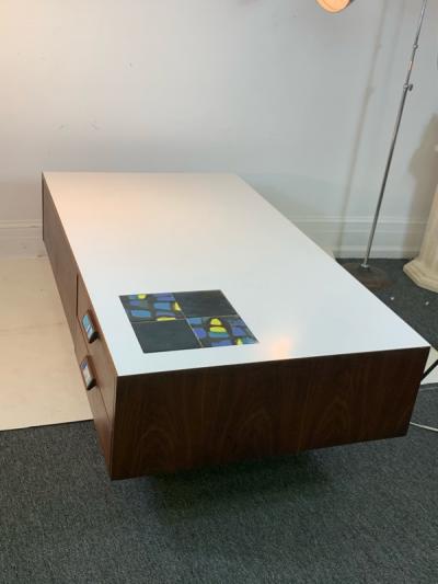 MID CENTURY MODERN LAMINATE AND TILE COFFEE TABLE LOW DRESSER