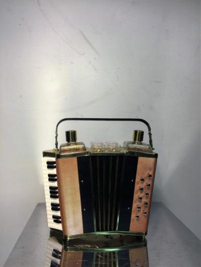 MID CENTURY MUSICAL ACCORDIAN BAR SET