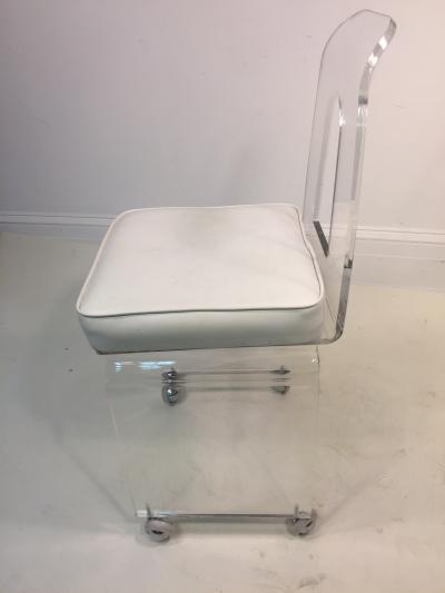MOD LUCITE SWIVEL STOOL