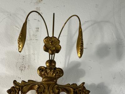 MODERN ANTIQUE REPRODUCTION OF GILT WOOD AND GESSO FEDERAL OVAL MIRROR