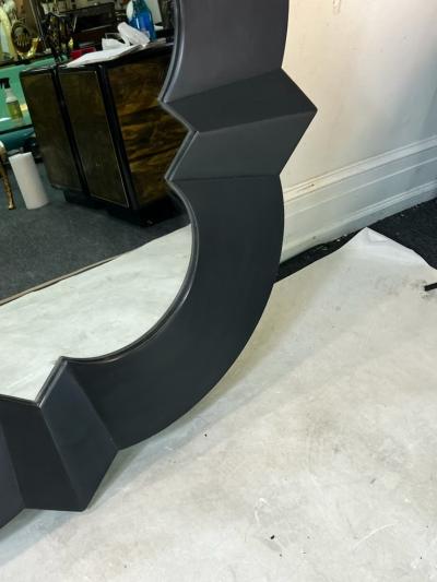 MODERN BLACK RESIN FRAMED DECORATOR DESIGN MIRROR