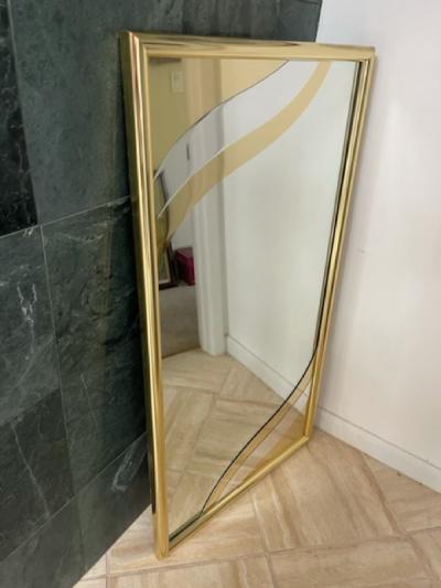 MODERN GOLD METAL DESIGN RECTANGULAR MIRROR
