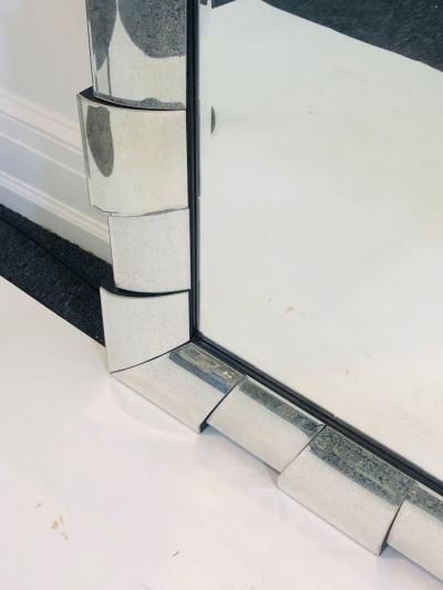 MODERN GRAND SCALE RECTANGULAR MIRROR