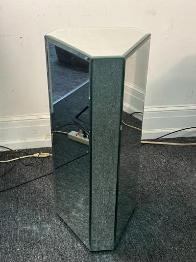 MODERN HEXAGONAL BEVELED MIRRORED PEDESTAL