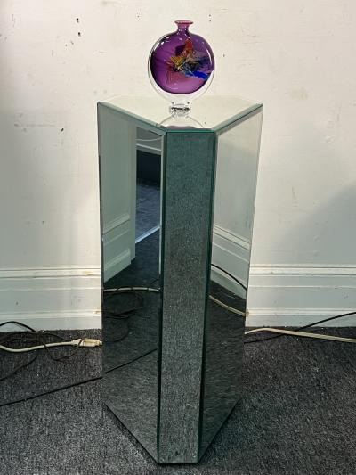 MODERN HEXAGONAL BEVELED MIRRORED PEDESTAL