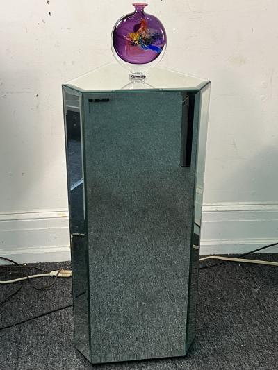 MODERN HEXAGONAL BEVELED MIRRORED PEDESTAL