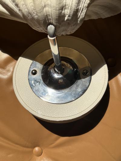 MODERN PAIR OF LARGE CLAM SHELL WALL SCONCES