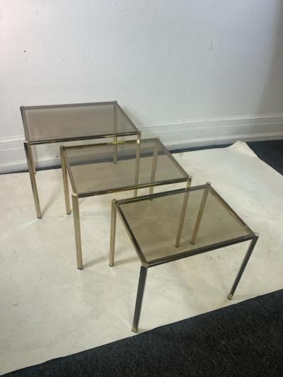 MODERN TRIO OF ITALIAN NESTING TABLES