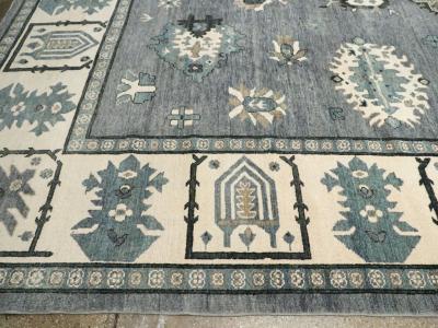 MODERN TURKISH OUSHAK LARGE ROOM SIZE CARPET