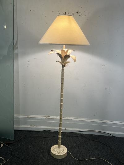 MODERN WHITE ENAMELED PALM TREE FLOOR LAMP