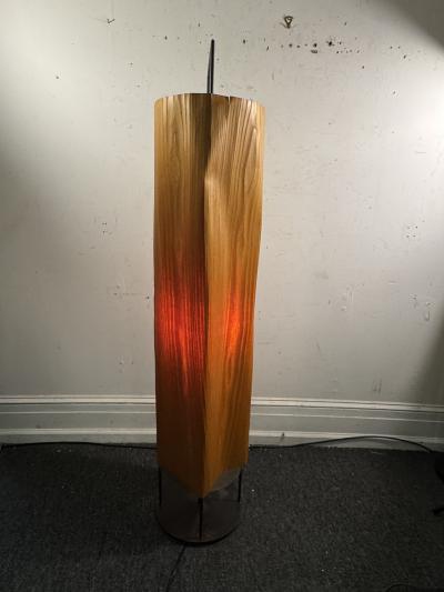 MODERNIST BENT WOOD SHADED FLOOR LAMP WITH BLACK PEFORATED METAL FRAME