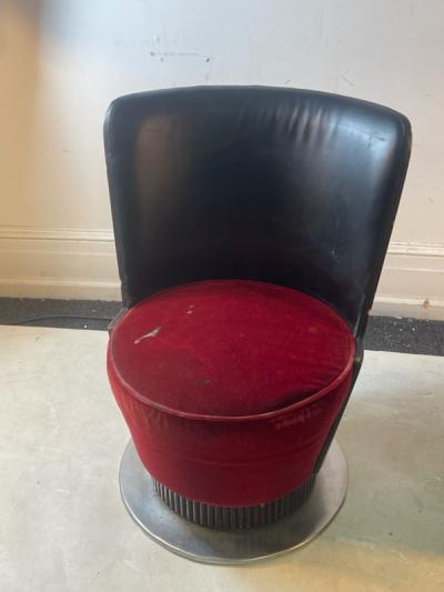 MODERNIST PAIR OF ART DECO REVIVAL CHAIRS