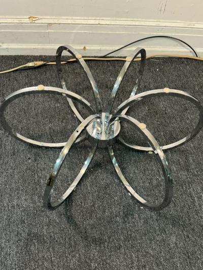 MODERNIST PAIR OF CHROME TUBULAR CHROME CAGE FORM END COFFEE TABLES