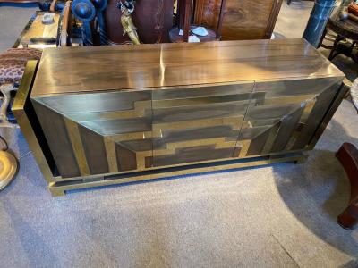 MODERNIST POLISHED AND PATINATED BRASS CREDENZA