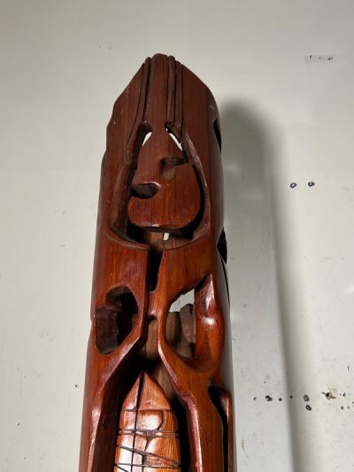 MODERNIST SIGNED ABSTRACT CARVED TOTEM SCULPTURE