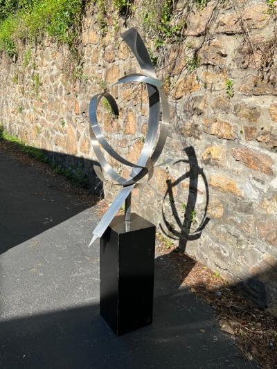 MODERNIST STEEL BAND SPHERE SCULPTURE ON STAND