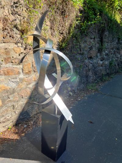 MODERNIST STEEL BAND SPHERE SCULPTURE ON STAND