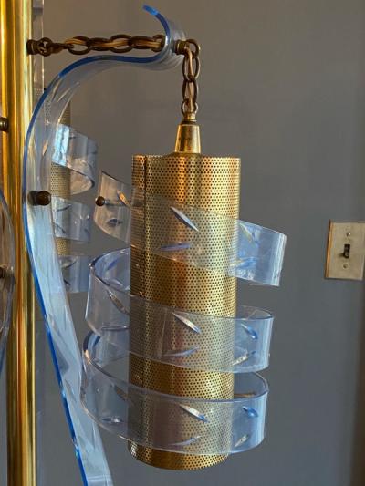 MODERNIST TRANSPARENT BLUE SWIRLED LUCITE AND BRASS FLOOR LAMP
