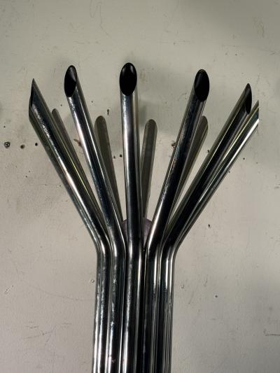 MODERNIST TUBULAR CHROME SPRAY FLOOR LAMP