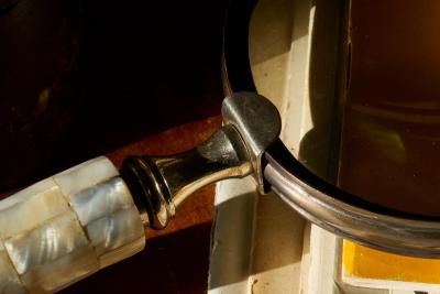 Magnifying Glass in Mother of Pearl and Solid Wood 1920s