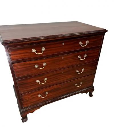 Mahogany Chest of Drawers George III