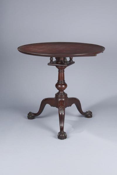 Mahogany Chippendale Dish Top Tea Table