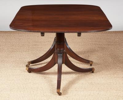 Mahogany Double Pedestal Reeded Edge Dining Table