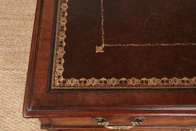 Mahogany Partners Desk