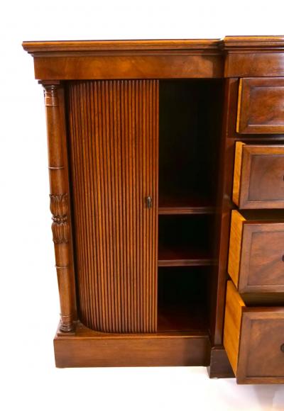 Mahogany Wood William IV Sideboard Credenza