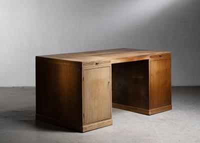 Mahogany two sided desk