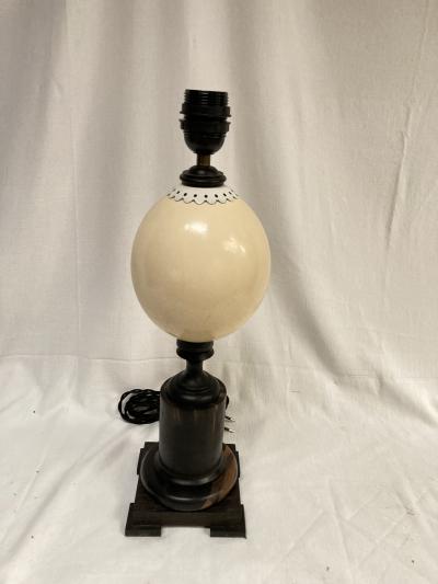 Maison Jansen 1950s table lamp with exotic wood ans ostrich egg attributed to Maison Jansen