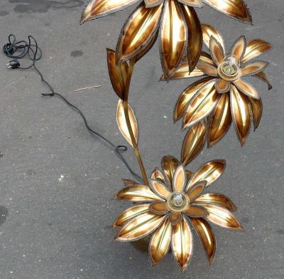 Maison Jansen 1970 Plant Enlightening in Brass Maison Jansen Three Heads