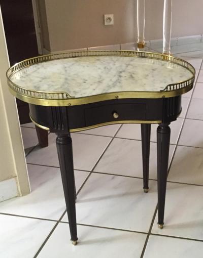 Maison Jansen Maison Jansen rarest kidney shaped pair of refined gold bronze side tables