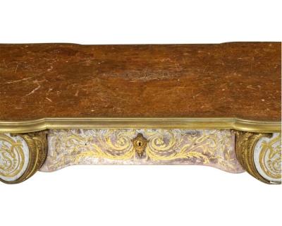 Maison Jansen The Duke and Duchess of Windsor An Exquisite Ormolu and glomis Bureau Plat