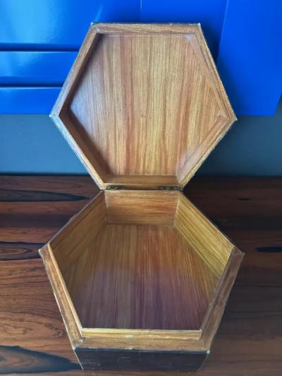 Maitland Smith Maitland Smith Tessellated Horn and Penshell Jewelry Box
