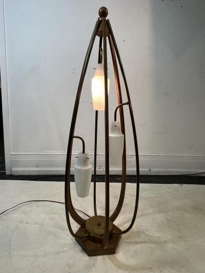 Majestic Lamp company EXCEPTIONAL MID CENTURY WOOD BRASS AND GLASS CAGE LAMP