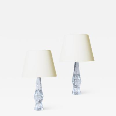 Mantorp Glasbruk Pair of Brutalist table lamps in textured and cast crystal by Mantorp Glasbruk