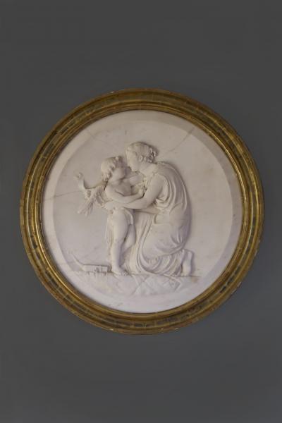 Marble Bas Relief Roundel of Venus Binding Cupid s Wings Signed I STRACK 