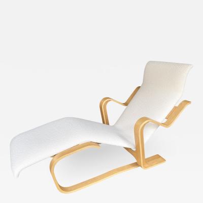 Marcel Breuer Chaise Longue Bentwood Boucl Fabric by Marcel Breuer Italy