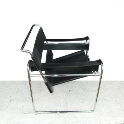 Marcel Breuer Pair of Black Leather Wassily Chairs by Marcel Breuer