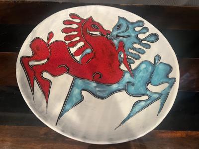 Marcello Fantoni MID CENTURY ITALIAN CERAMIC CHARGER WITH MODERNIST BLUE RED ABSTRACT HORSES