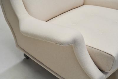 Marco Zanuso Regent Lounge Chair with Footstool by Marco Zanuso for Arflex Italy 1960s