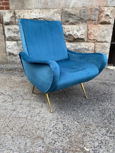 Marco Zanuso SOFT BLUE VELVET LADY CHAIR IN THE MANNER OF MARCO ZANUSO