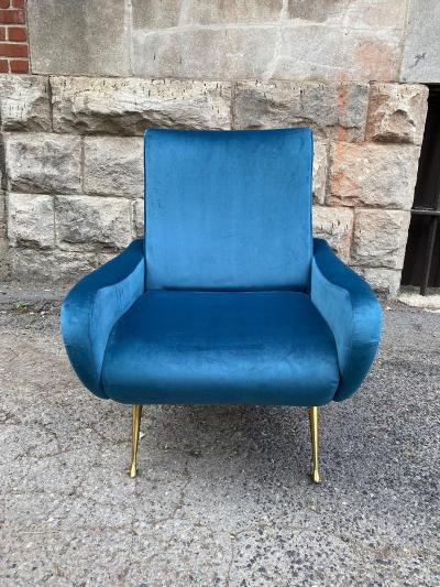 Marco Zanuso SOFT BLUE VELVET LADY CHAIR IN THE MANNER OF MARCO ZANUSO