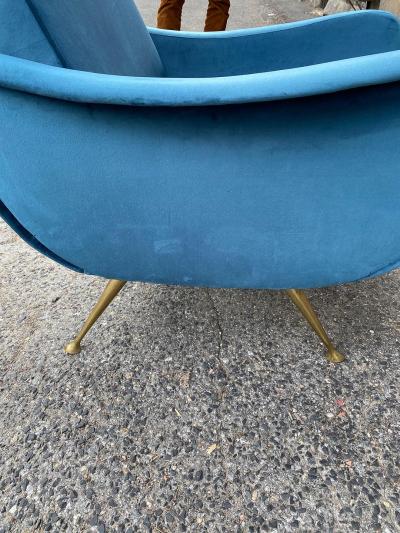 Marco Zanuso SOFT BLUE VELVET LADY CHAIR IN THE MANNER OF MARCO ZANUSO